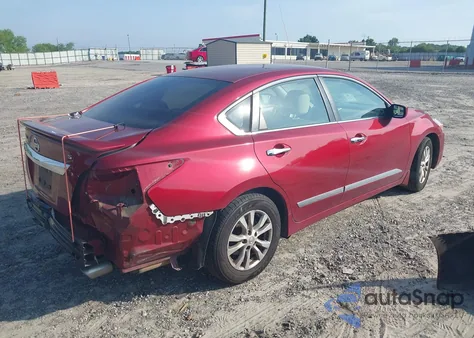 2015 Nissan Altima 2.5 S из США, поврежденный, VIN 1N4AL3AP1FC169255